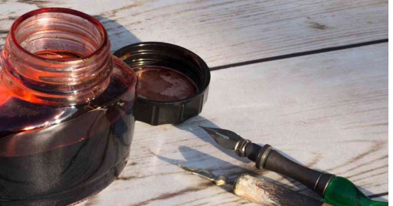 The 5 Best Red Fountain Pen Ink Options: A Buying Guide